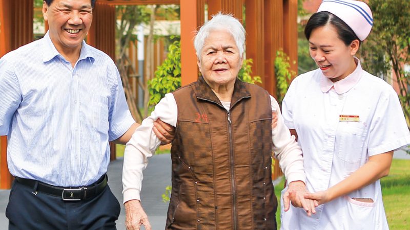 医院陪护价格构成解析