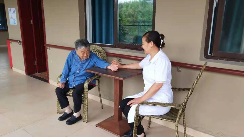 医养结合新趋势：智能康复设备如何助力养老护理？**