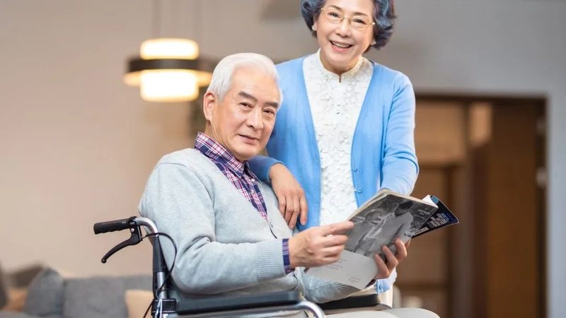 老年助餐价格表揭秘：了解包含的菜品，选择更明智