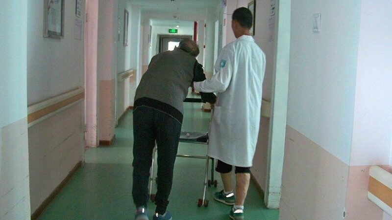 失能老人护理尿不湿批发价格